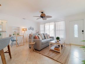951 Green Street, West Palm Beach FL 33405