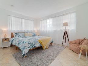 951 Green Street, West Palm Beach FL 33405