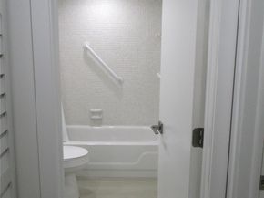 7850 W Mcnab Rd 204, Tamarac FL 33321