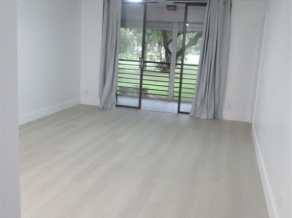 7850 W Mcnab Rd 204, Tamarac FL 33321