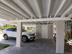 5815 Garden Avenue, West Palm Beach FL 33405