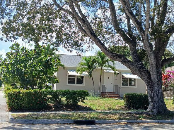 5815 Garden Avenue, West Palm Beach FL 33405