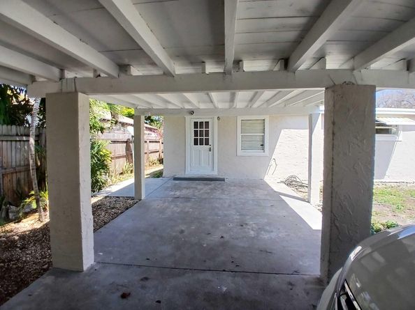 5815 Garden Avenue, West Palm Beach FL 33405