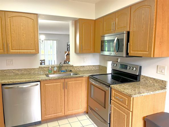 7267 Huntington Ln 104, Delray Beach FL 33446