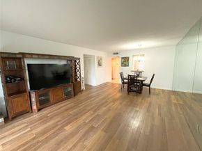 7267 Huntington Ln 104, Delray Beach FL 33446
