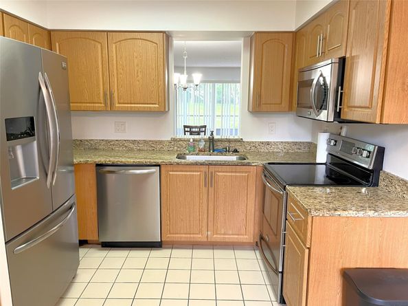 7267 Huntington Ln 104, Delray Beach FL 33446