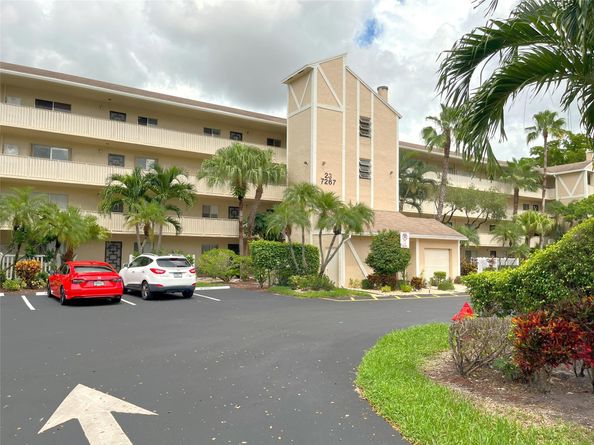 7267 Huntington Ln 104, Delray Beach FL 33446