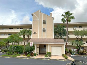 7267 Huntington Ln