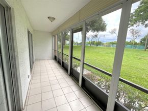 7267 Huntington Ln 104, Delray Beach FL 33446