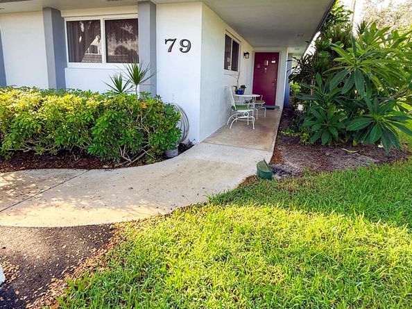 2886 Fernley Drive E 79, West Palm Beach FL 33415