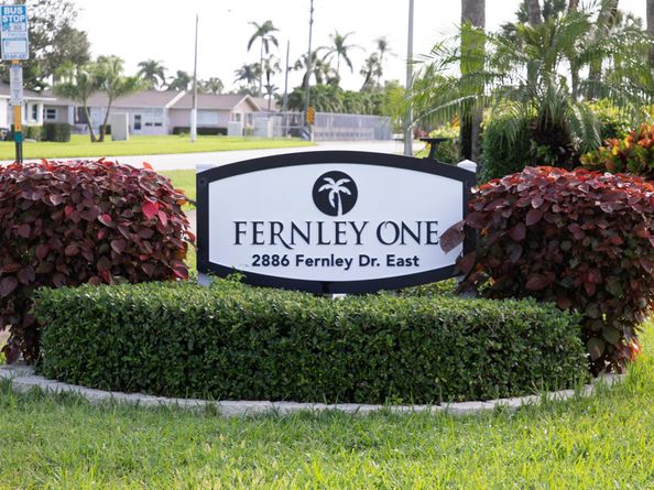 2886 Fernley Drive E 79, West Palm Beach FL 33415