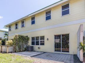 117 Barefoot Cove, Hypoluxo FL 33462