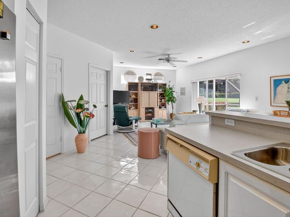 7311 Panache Way, Boca Raton FL 33433