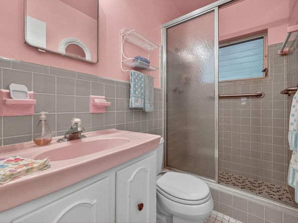 2048 Coco Palm Pl, Lauderdale By The Sea FL 33062