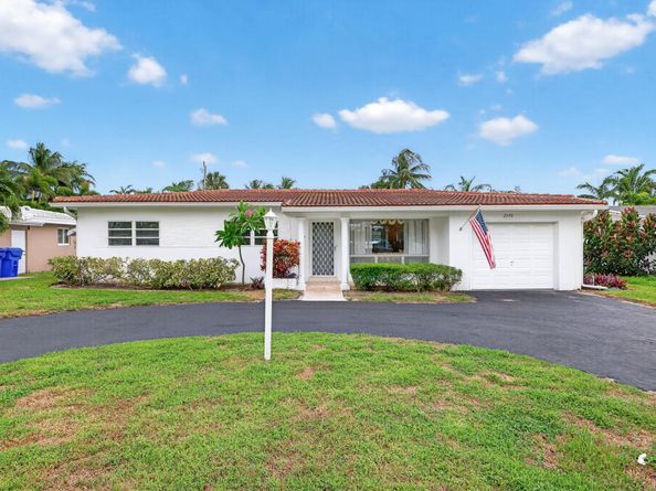 2048 Coco Palm Pl, Lauderdale By The Sea FL 33062