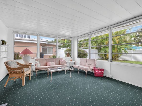 2048 Coco Palm Pl, Lauderdale By The Sea FL 33062