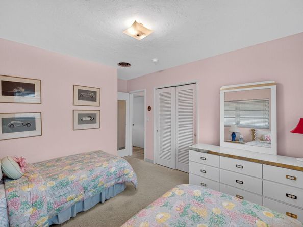 2048 Coco Palm Pl, Lauderdale By The Sea FL 33062