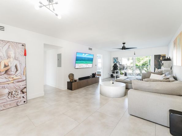 800 E Camino Real 309, Boca Raton FL 33432