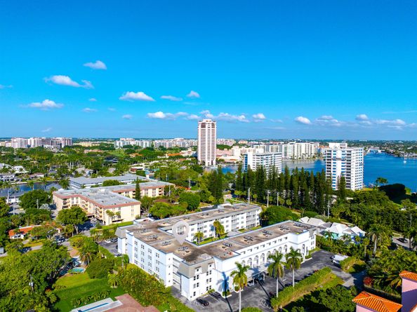 800 E Camino Real 309, Boca Raton FL 33432