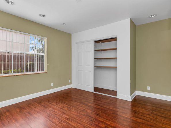 5486 NW 44th Way, Coconut Creek FL 33073