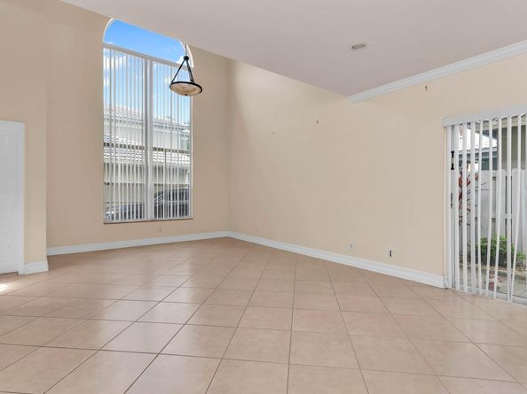 5486 NW 44th Way, Coconut Creek FL 33073