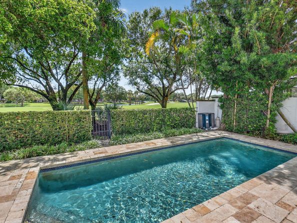 5850 NW 21st Avenue, Boca Raton FL 33496