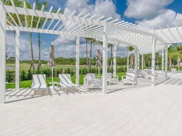 12790 Briarlake Drive 202, Palm Beach Gardens FL 33418