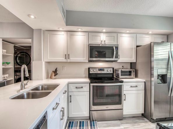 12790 Briarlake Drive 202, Palm Beach Gardens FL 33418