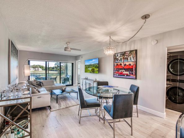 12790 Briarlake Drive 202, Palm Beach Gardens FL 33418