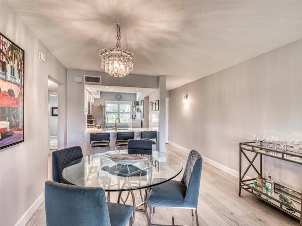 12790 Briarlake Drive 202, Palm Beach Gardens FL 33418