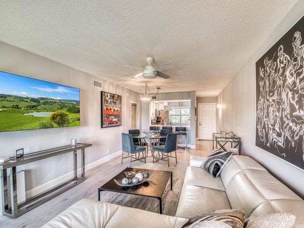 12790 Briarlake Drive 202, Palm Beach Gardens FL 33418