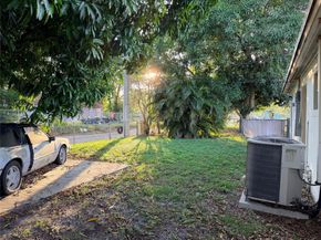 2950 NW 20th St, Fort Lauderdale FL 33311