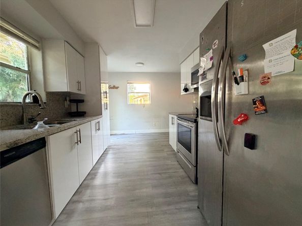 2950 NW 20th St, Fort Lauderdale FL 33311