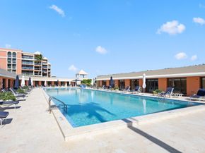 2 N Breakers Row S32, Palm Beach FL 33480