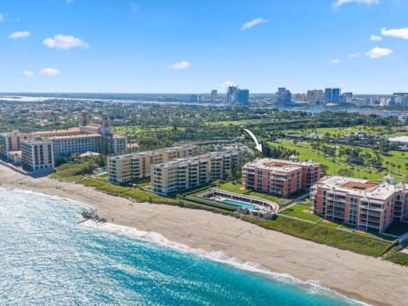 2 N Breakers Row S32, Palm Beach FL 33480