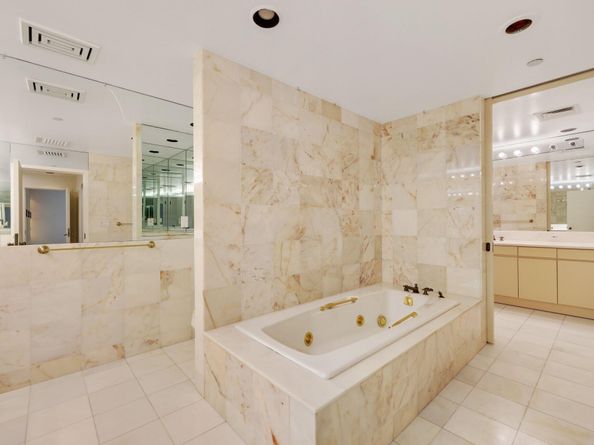 2 N Breakers Row S32, Palm Beach FL 33480