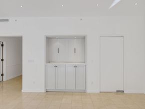 2 N Breakers Row S32, Palm Beach FL 33480