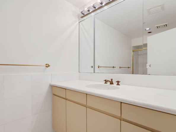 2 N Breakers Row S32, Palm Beach FL 33480