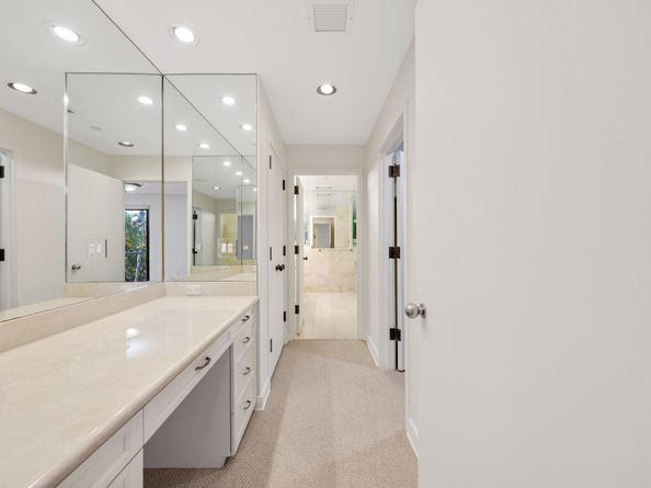 2 N Breakers Row S32, Palm Beach FL 33480