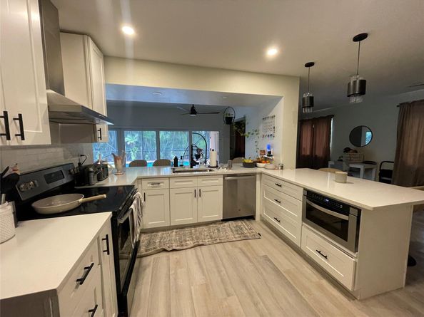 8948 SW 53rd St, Cooper City FL 33328