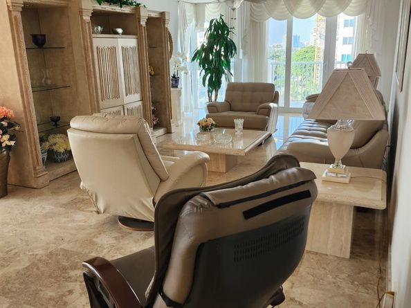 1370 S Ocean Blvd 905, Pompano Beach FL 33062