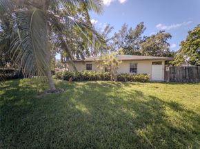 1403 SW 27th Ct, Fort Lauderdale FL 33315