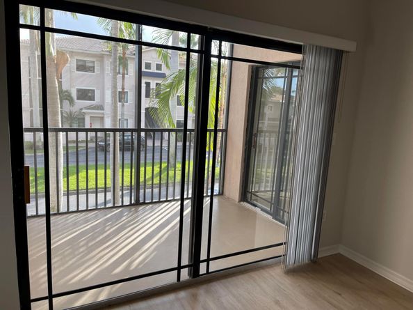 2802 Sarento Place 203, Palm Beach Gardens FL 33410