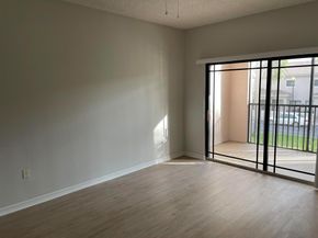 2802 Sarento Place 203, Palm Beach Gardens FL 33410