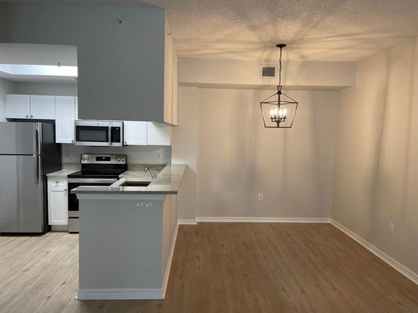 2802 Sarento Place 203, Palm Beach Gardens FL 33410