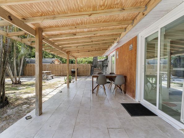 1292 SW 25th Avenue, Fort Lauderdale FL 33312