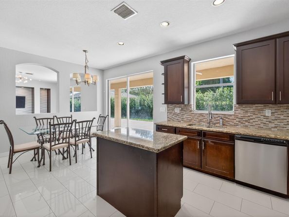 4179 E Cascade Ter, Weston FL 33332