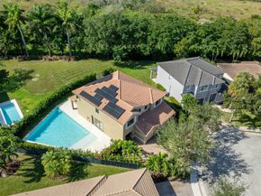 4179 E Cascade Ter, Weston FL 33332