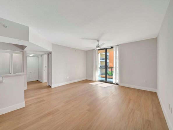 110 N Federal Highway 707, Fort Lauderdale FL 33301