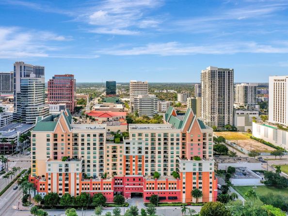 110 N Federal Highway 707, Fort Lauderdale FL 33301